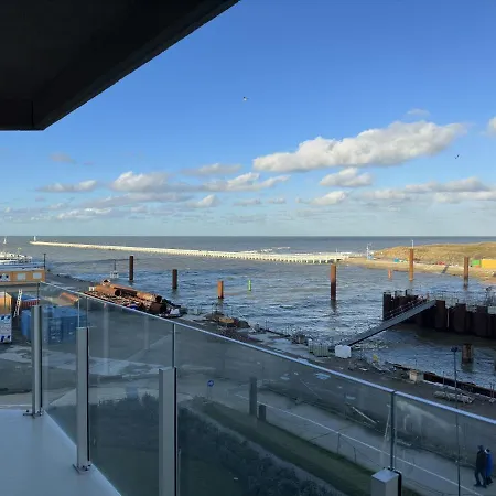 Den Oever V 0306 * Nieuwpoort